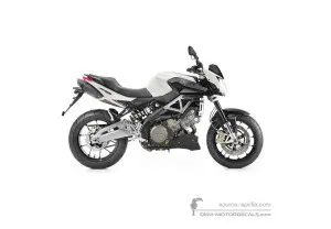 Stickers voor Aprilia SHIVER 750 2010 - Wit • Aprilia OEM Stickers