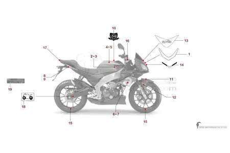 Aprilia TUONO 125 2017 - Red