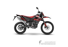 Naklejki do Aprilia RX125 2024 - Czarno Czerwony • Aprilia Naklejki OEM