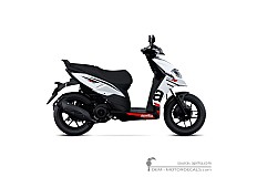 Stickers voor Aprilia SR MOTARD 125 RST 2022 • Aprilia OEM Stickers