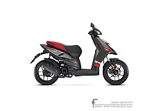 Stickers voor Aprilia SR MOTARD 50 4T 2019 • Aprilia OEM Stickers