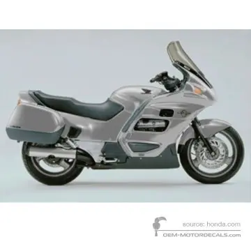 Honda ST1100 PAN EUROPEAN 1992 - Srebrny - Sparkling Silver Metallic