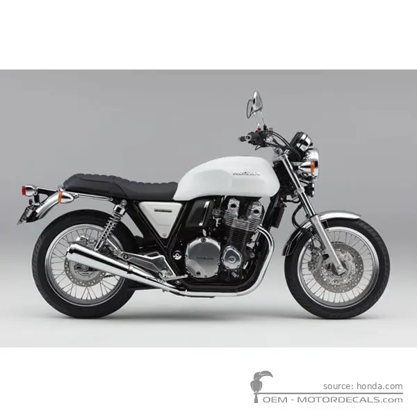 Honda CB1100 EX 2017 - Pearl Sunbeam White