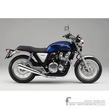 Honda CB1100 EX 2018 - Pearl Hawkseye Blue