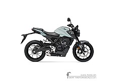 Stickers voor Honda CB125R 2026 • Honda OEM Stickers