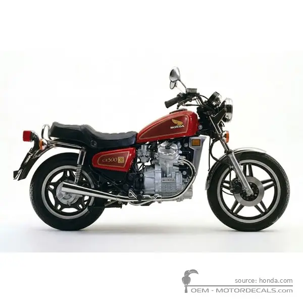 Honda CX500C CUSTOM 1981 - Candy Bourgogne Red