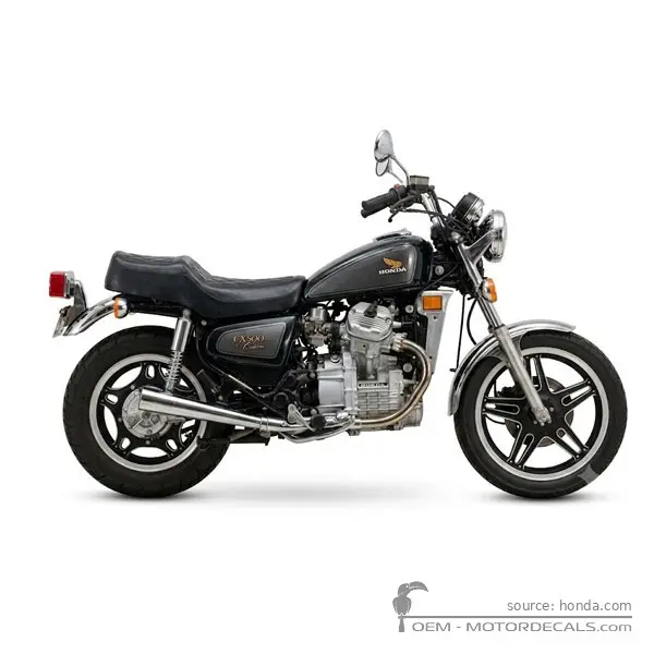 Honda CX500C CUSTOM 1982 - Cosmo Black Metallic