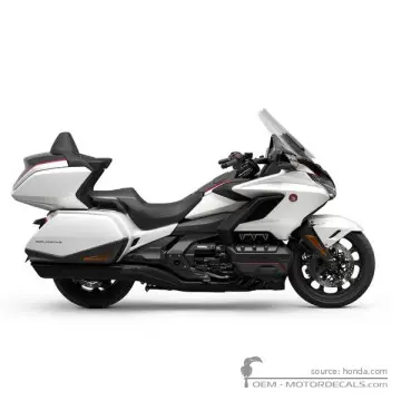 Honda GL1800 GOLD WING Tour Deluxe 2024 - Pearl Glare White