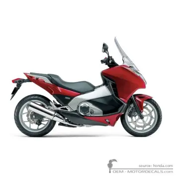 Honda INTEGRA 700 2012 - Candy Graceful Red