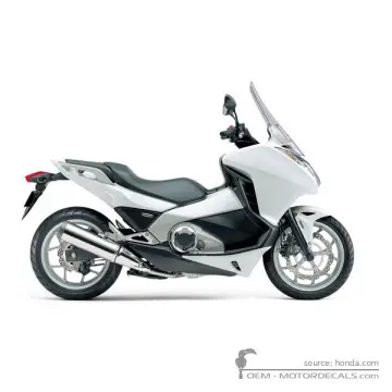 Honda INTEGRA 700 2012 - Pearl Sunbeam White