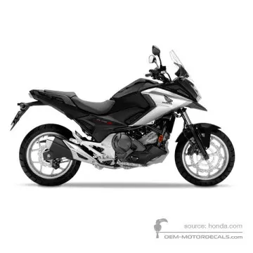 Honda NC750X 2016 - Czarny - Mat Gunpowder Black Metallic