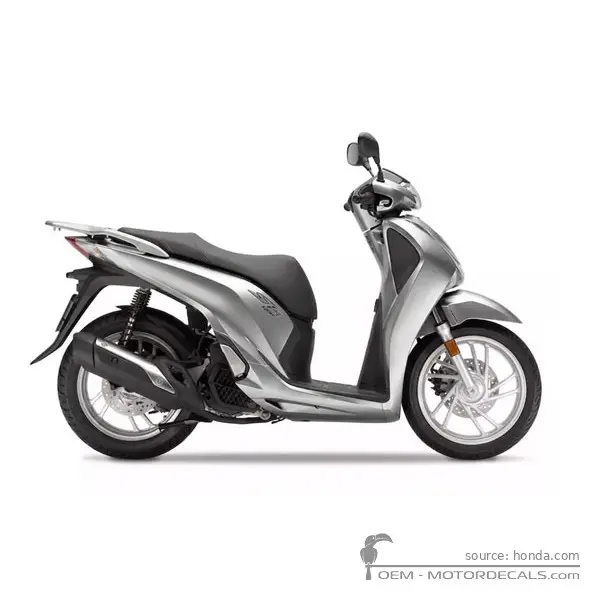 Honda SH125i 2017 - Lucent Silver Metallic