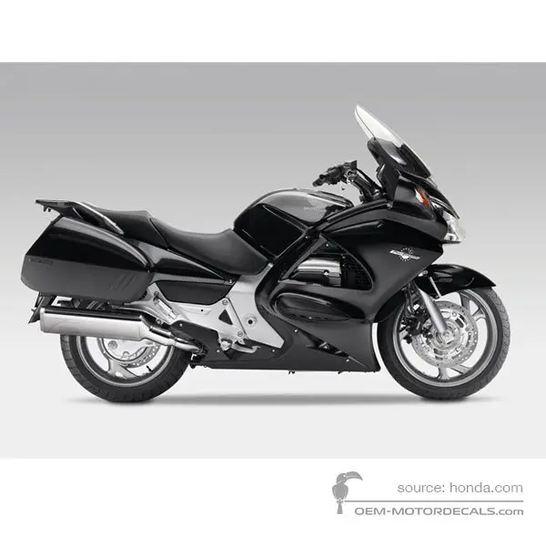 Honda ST1300 PAN EUROPEAN 2006 - Black - Achilles Black Metallic-U