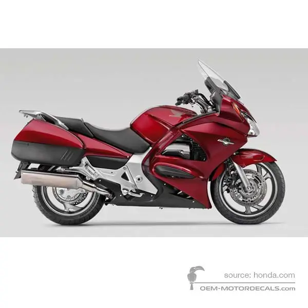 Honda ST1300 PAN EUROPEAN 2009 - Red - Candy Glory Red-U