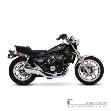 Honda VF500 C Magna 1984 - Black