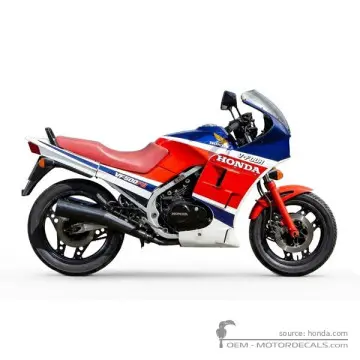 Honda VF500 FII Interceptor 1985 - Shasta White
