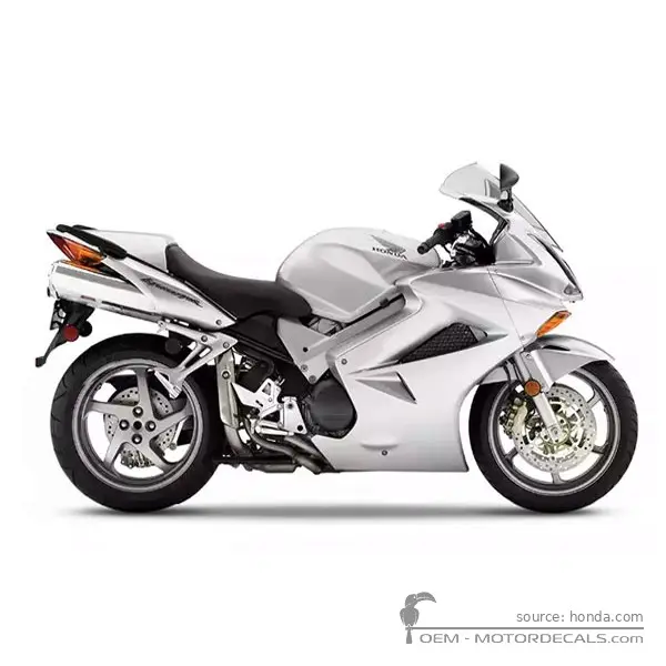 Honda VFR800 INTERCEPTOR 2005 - Degital Silver Metallic