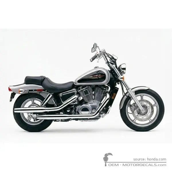 Honda VT1100 SHADOW Spirit 1999 - Pearl Twilight Silver