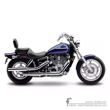 Honda VT1100 SHADOW Spirit 2004 - Pearl Apollo Blue