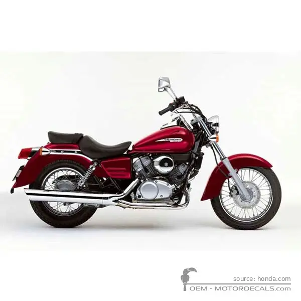 Honda VT125C SHADOW 2004 - Carnelian Red Metallic