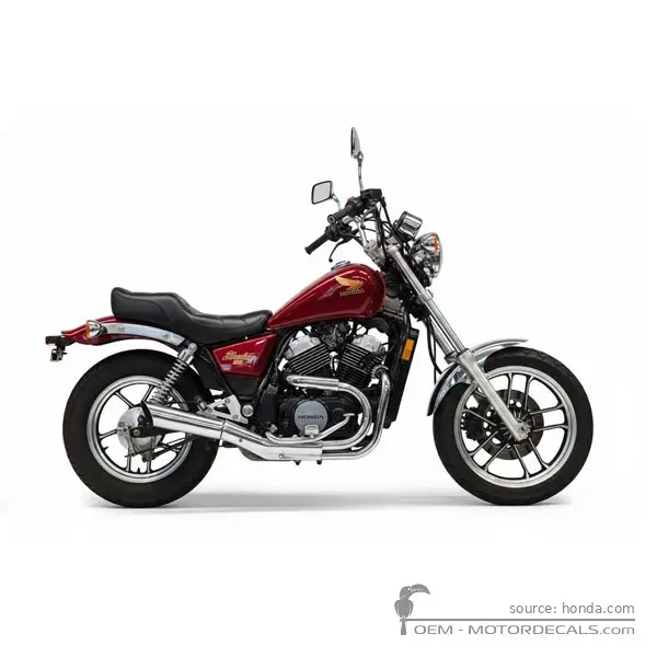 Honda VT500 C Shadow 1984 - Candy Scorpio Red