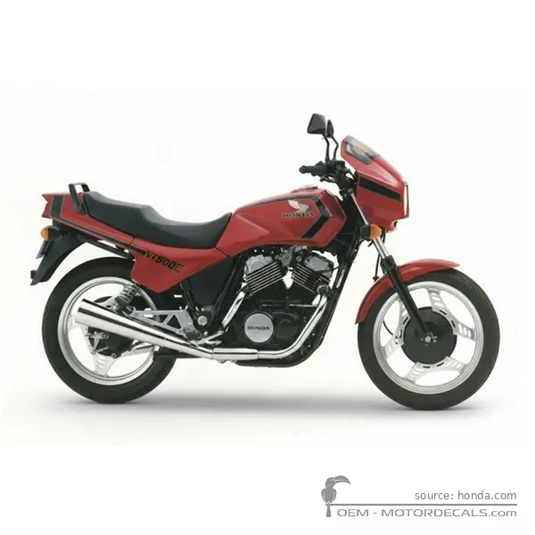 Honda VT500 E Euro 1985 - Candy Alamoana Red