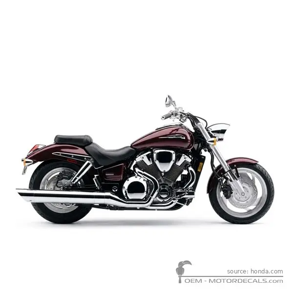 Honda VTX1800 C 2004 - Kelley Magenta Metallic
