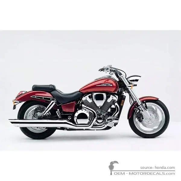 Honda VTX1800 C 2005 - Bloodstone Red Metallic