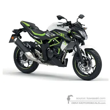 Kawasaki Z125 2022 - Biały - Pearl Flat Stardust White / Metallic Spark Black