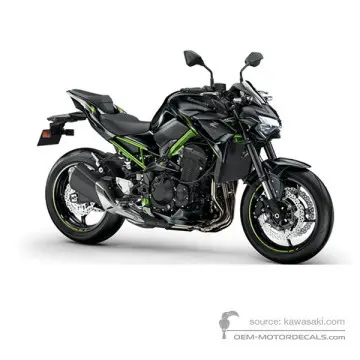 Kawasaki Z900 2022 - Negro - Metallic Spark Black