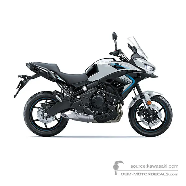 Kawasaki VERSYS | KLE650 2025 - Weiss - Pearl Robotic White / Metallic Spark Black