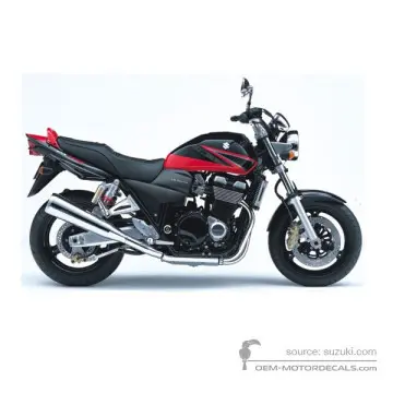 Suzuki GSX1400 2004 - Czarny - Semi Black / Pearl Helios Red
