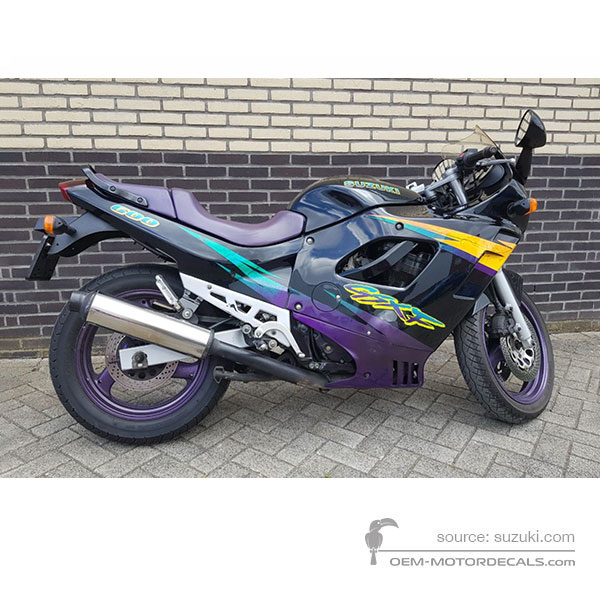 Stickers voor Suzuki GSX600F 1996 - Zwart • Suzuki OEM Stickers