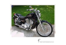 Autocollants pour Suzuki VS800 INTRUDER 1995 - Noir • Suzuki Autocollants OEM