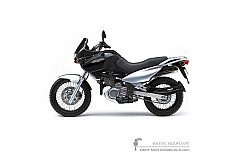 Adesivi per Suzuki XF650 FREEWIND 1997 - Nero • Suzuki Adesivi OEM