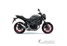 Autocollants pour Suzuki SV650 2024 - Gris • Suzuki Autocollants OEM
