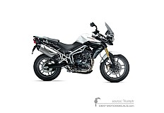 Decals for Triumph TIGER 800 2011 - White • Triumph OEM Decals