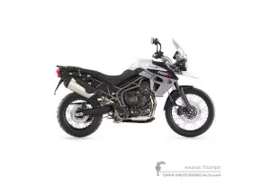 Decals for Triumph TIGER 800XC 2017 - White • Triumph OEM Decals