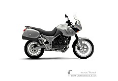 Naklejki do Triumph TIGER 955i 2006 - Srebrny • Triumph Naklejki OEM