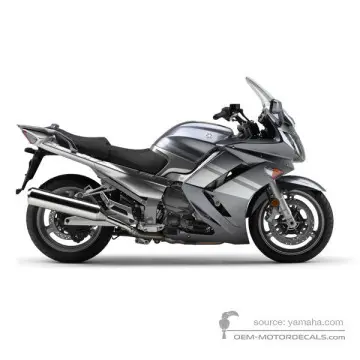 Yamaha FJR1300 2007 - Plata - Bluish Silver 4