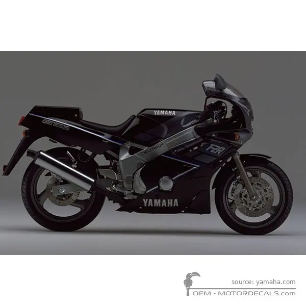 Yamaha FZR600 1990 - New Yamaha Black