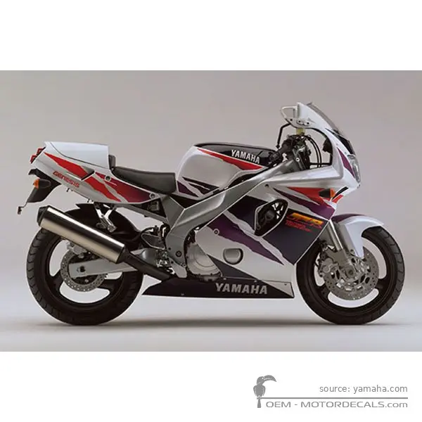 Yamaha FZR600 1995 - Bluish White Cocktail 1