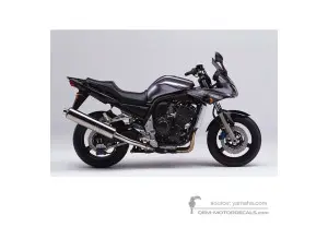 Aufkleber für Yamaha FZS1000S FAZER 2004 - Silber • Yamaha OEM-Aufkleber