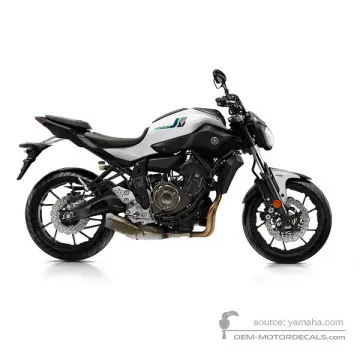 Yamaha MT07 2017 - Blanc - Bluish White Pearl 1
