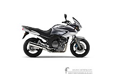 Aufkleber für Yamaha TDM900 2006 - Silber • Yamaha OEM-Aufkleber