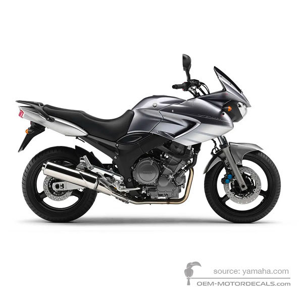 Aufkleber für Yamaha TDM900 2006 - Silber • Yamaha OEM-Aufkleber