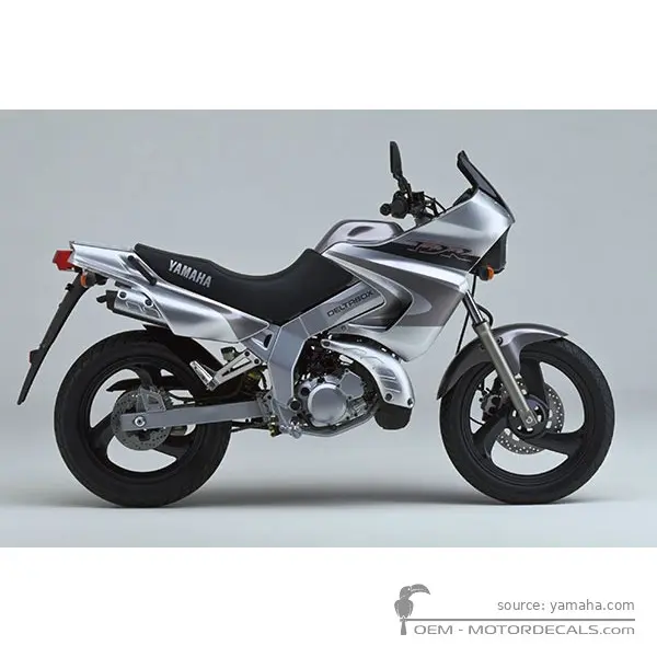 Yamaha TDR125 2002 - Silver Metallic 1