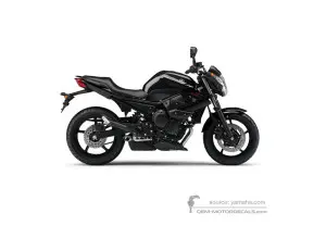 Aufkleber für Yamaha XJ6 DIVERSION 2011 - Schwarz • Yamaha OEM-Aufkleber
