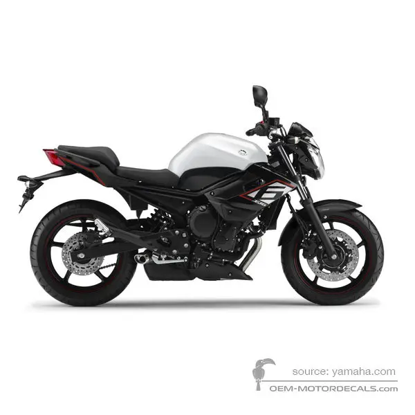 Yamaha XJ6 DIVERSION 2014 - Wit - Bluish White Cocktail 1
