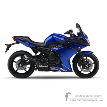 Yamaha XJ6F DIVERSION 2010 - Niebieski - Vivid Purplish Blue Cocktail 5
